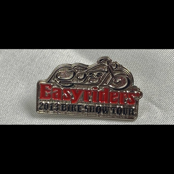 EASYRIDER  Pins  "BIKE SHOW" RIDE HARLEY BIKER VEST HAT PINS 2013 -2016 (4 Pins) - Picture 8 of 11